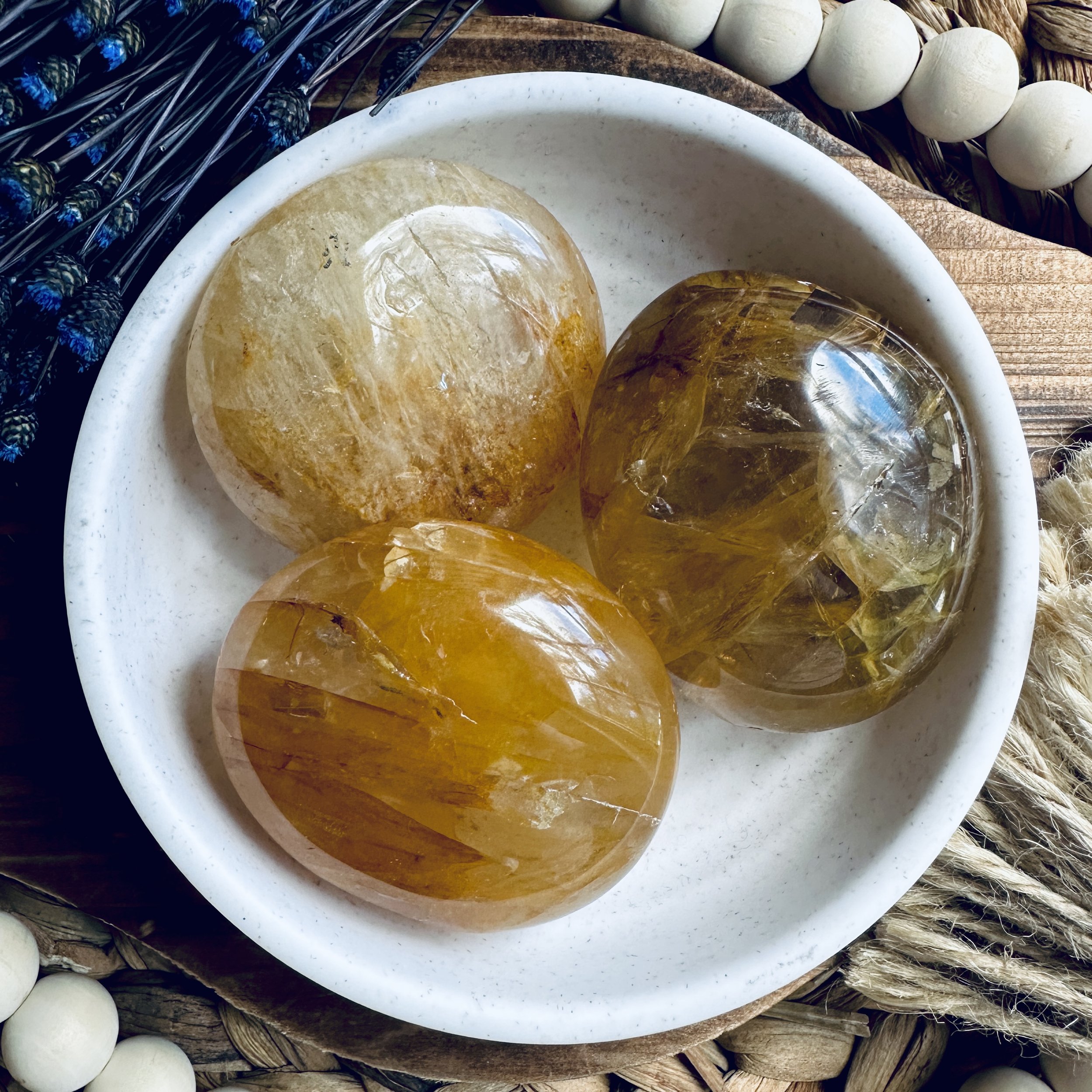 Goldenhealer_crystals_soyeleen.com