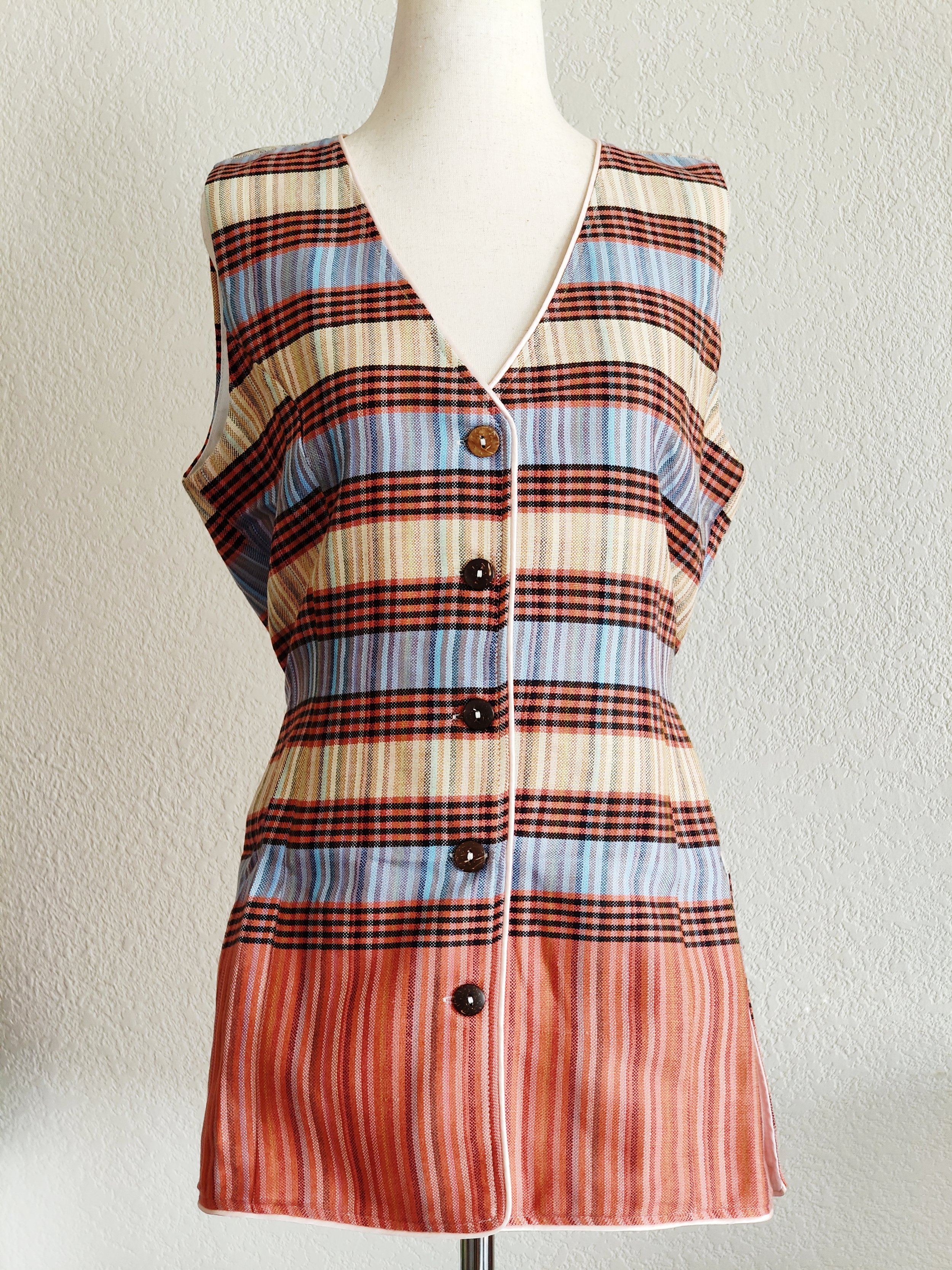 Mealea Krama Vest
