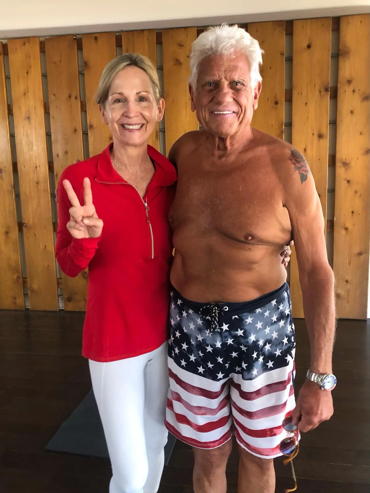 Happy 4th of July, everyone! Kristy (originally from Texas) and Vince (a born New Yorker) representing our flag today. Hope you make it to the beach. We are lucky to call this beautiful place home 🏖️ #happy4thofjuly❤️💙 #usa #holiday #beachtime #yog