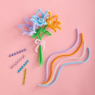 Michaels Kids Club: Chenille Stem Flowers