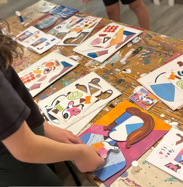 FREE Drop in 'MAKE' at Farmer &amp; Daughter Toy Shop