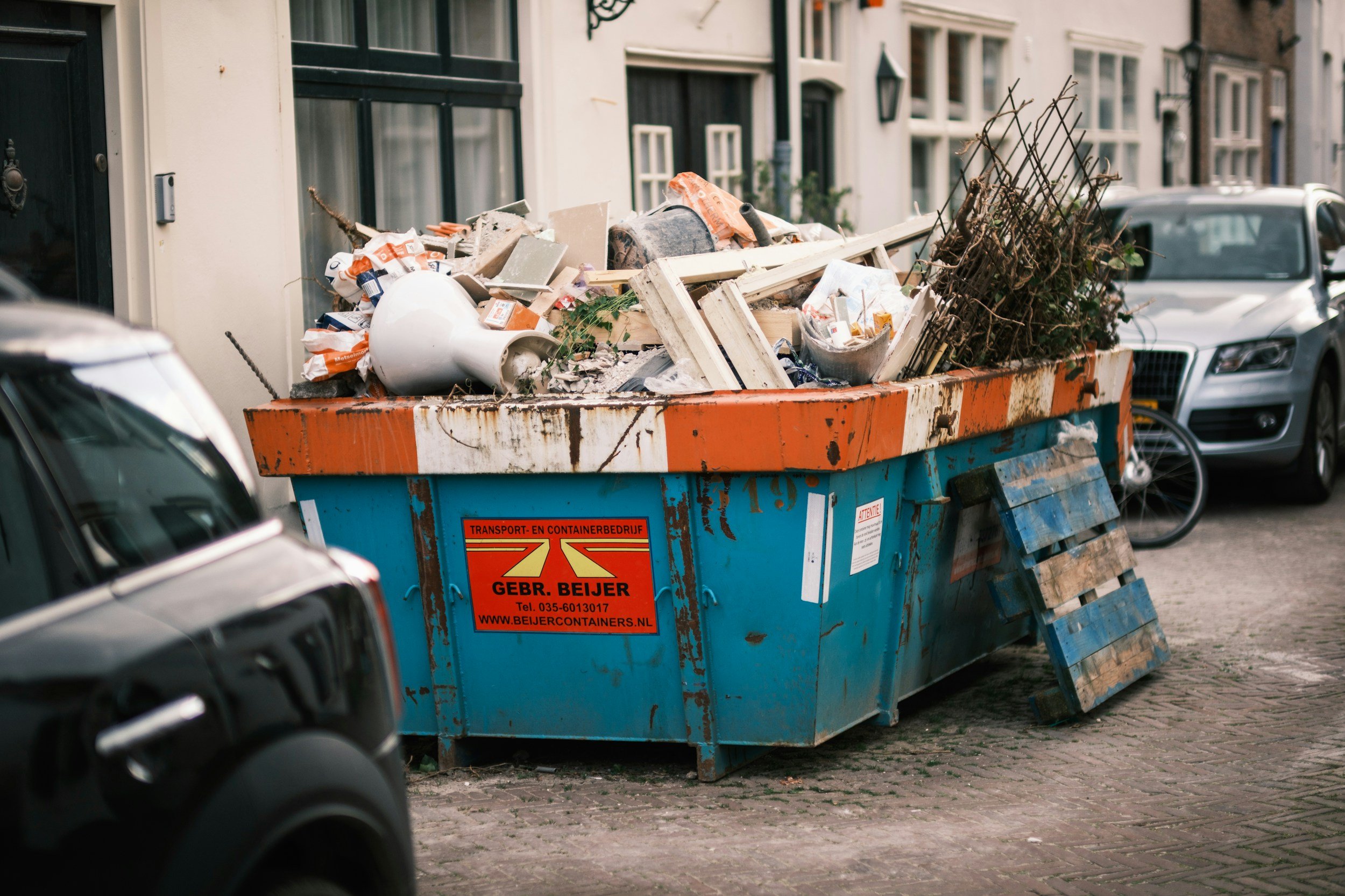 Junk Removal: Why Professional Services Save You Time and Stress