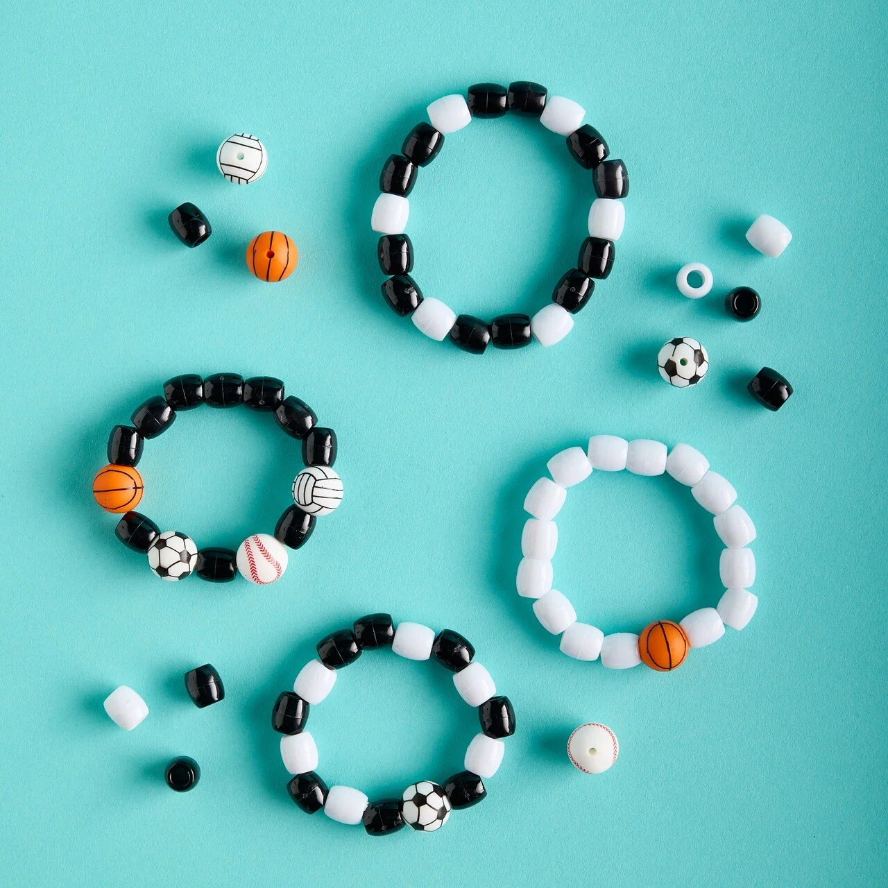 FREE Drop-in Bracelet Making at Michaels