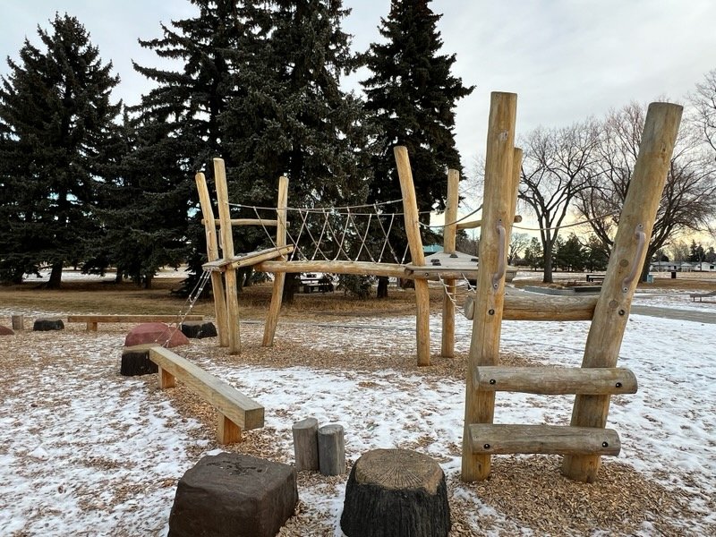 Glengarry Playground Edmonton - Edmonton playgrounds - Edmonton.familyBC654BE4-37FC-4B9F-8AF2-0FD5B7262E62.jpeg
