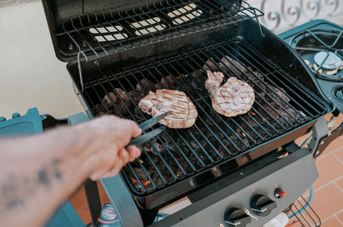 Creating the Perfect Outdoor Living Space: Your Guide to a Premium BBQ Store in Toronto