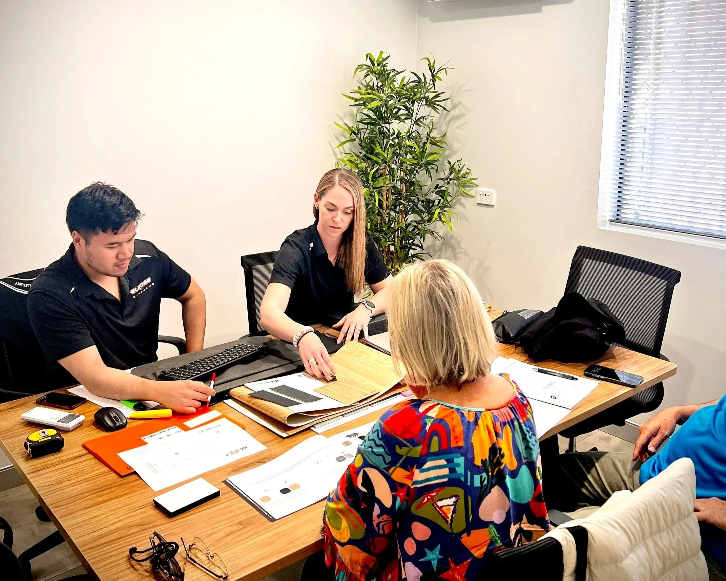 Elross In-house meeting consult with Naz and Erin