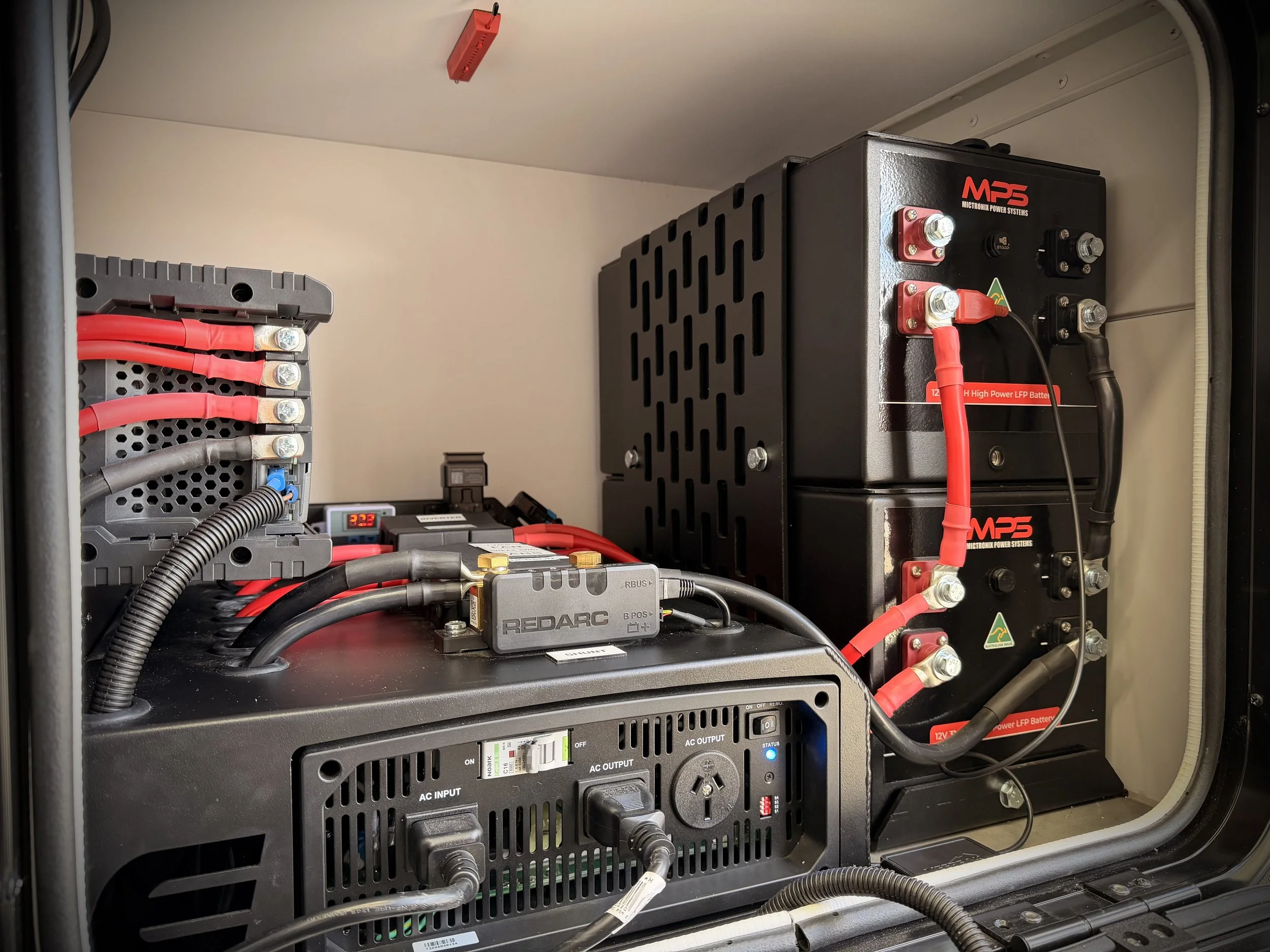 lithium battery, Red Arc Inverter RS3000