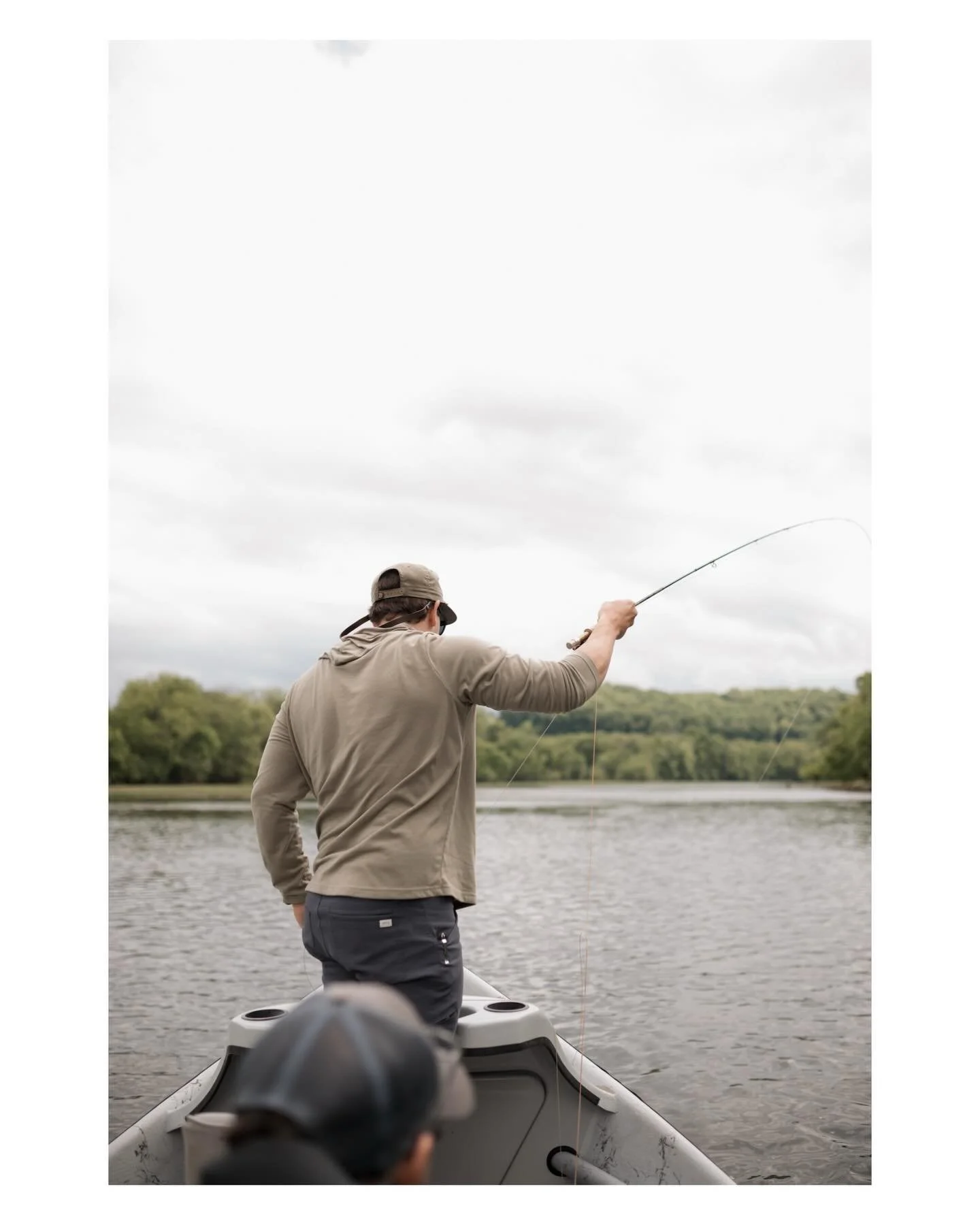 Catch and Release w/ @jasharpeflyfishing 

#flyfishing