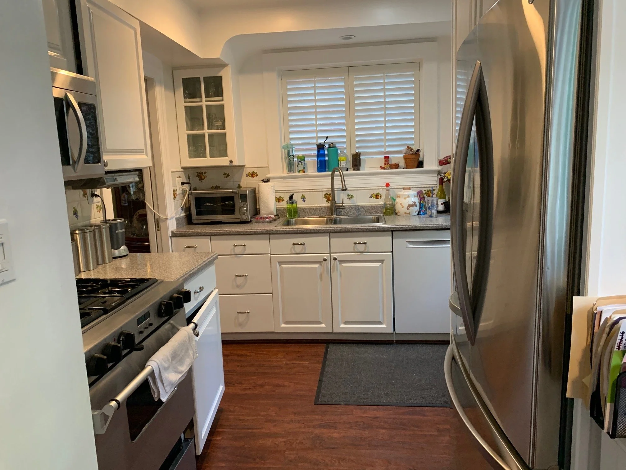 Davenport kitchen before.jpg