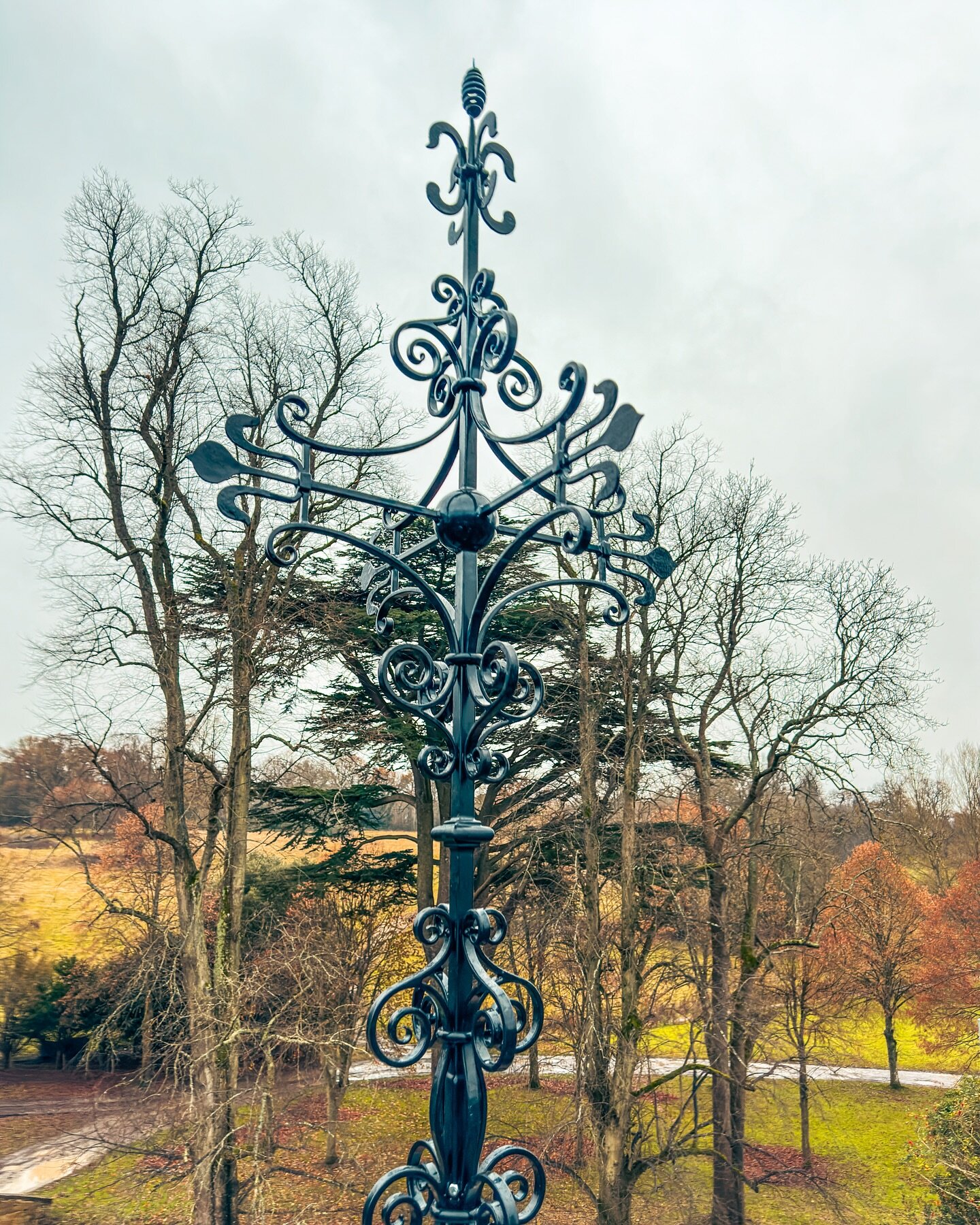 Beginning the year with a replacement of a listed property weather vane. Using traditional forging techniques to bring historical features back to life. 

#metalart #metalaetist #blacksmith #blacksmithing #forged #fireweld #handmade #bespoke #traditi