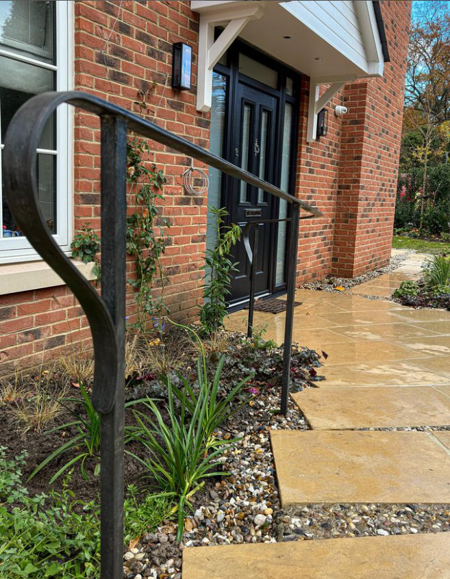 Galvanised Handrail.PNG