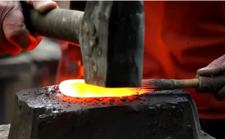 Mastering Thick Stock: How Skilled Smiths Avoid Distortion