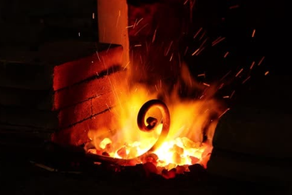 Blacksmith Hammer Types Explained: Shape, Steel &amp; Balance