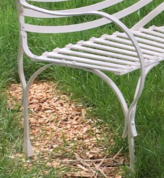 Victorian Bench Leg Detail.PNG