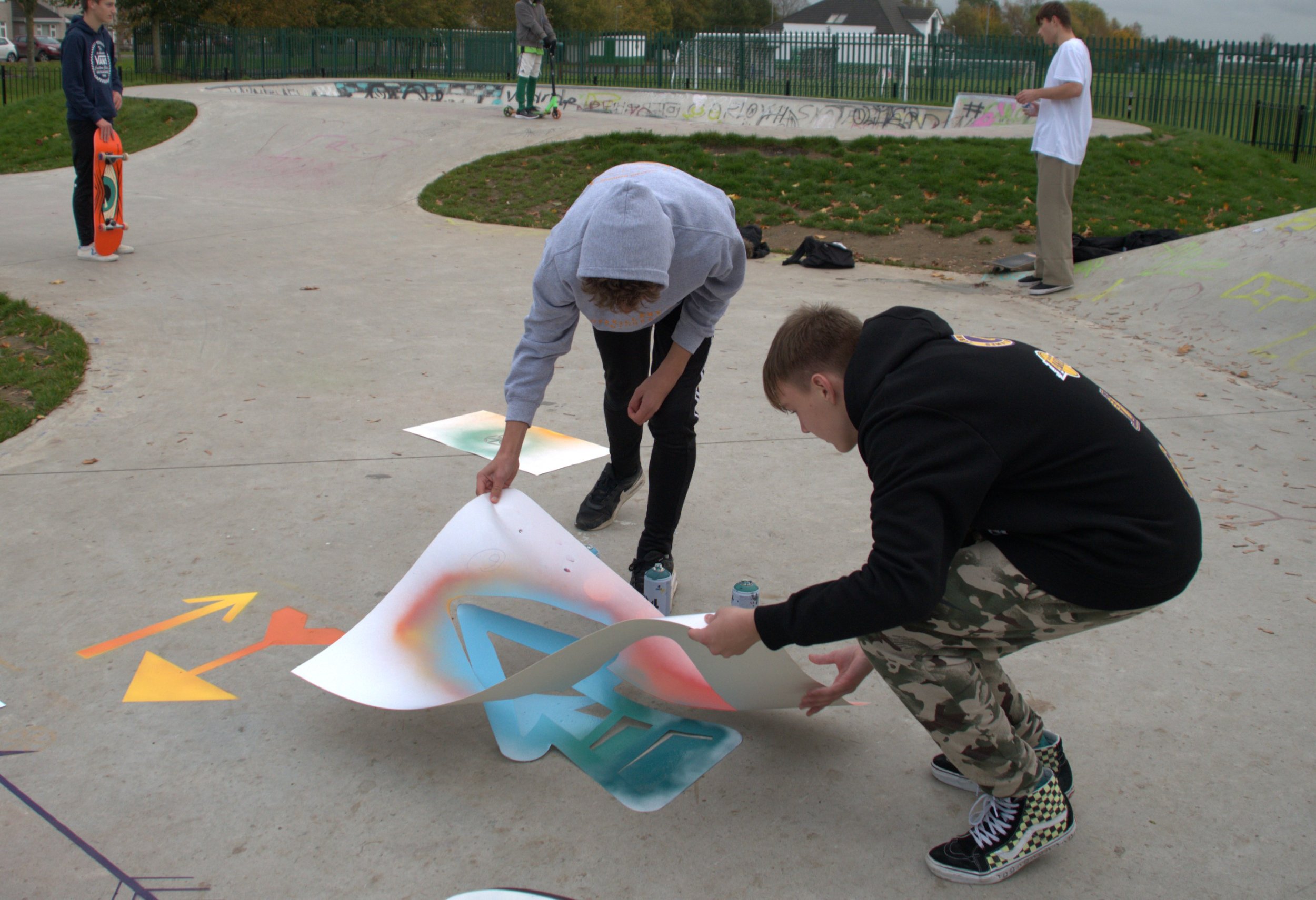 skakeboarders making art .jpg