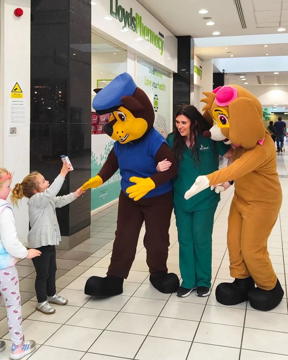 Congratulations to the wonderful team of @rockhall_veterinary on their grand opening this weekend ✨

We are delighted to have such an amazing team at the Shannon Town Centre.

Thank you to everyone who came down on the day to celebrate with us and he
