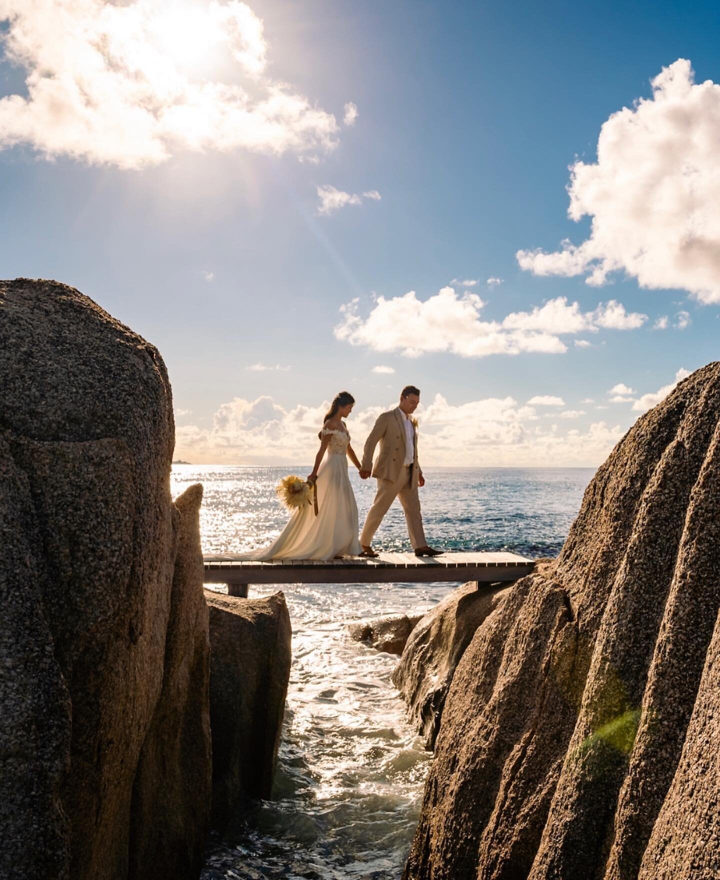 Ever dreamt of a fairytale wedding abroad, @eccelentia_travel are help to make your dreams come true. 

Our team is on hand to help you plan your special day far away. 

We are so pleased to partner with @sixsenseszilpasyon which is a dreamy destinat