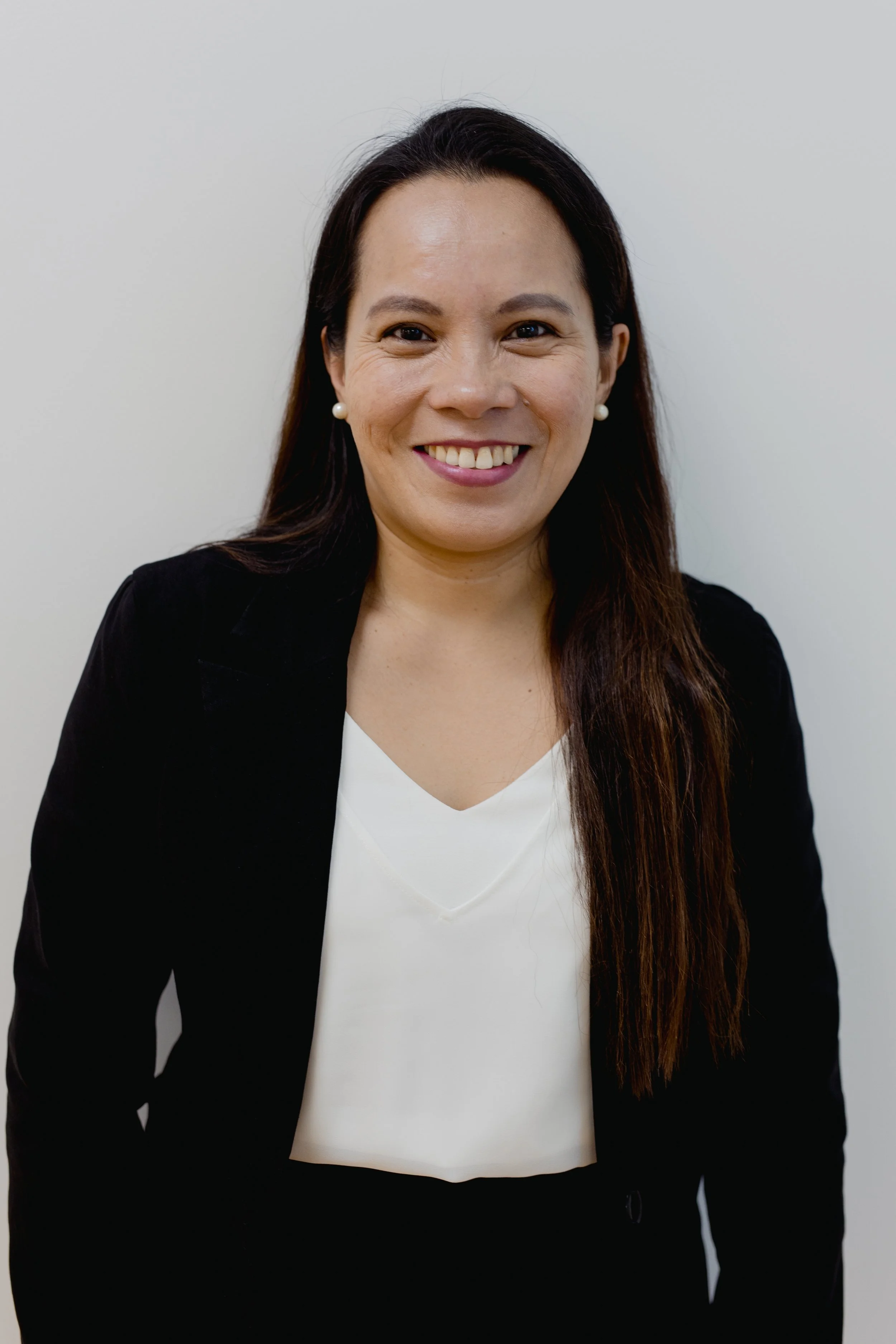 Profile photo of Louella Montejo.