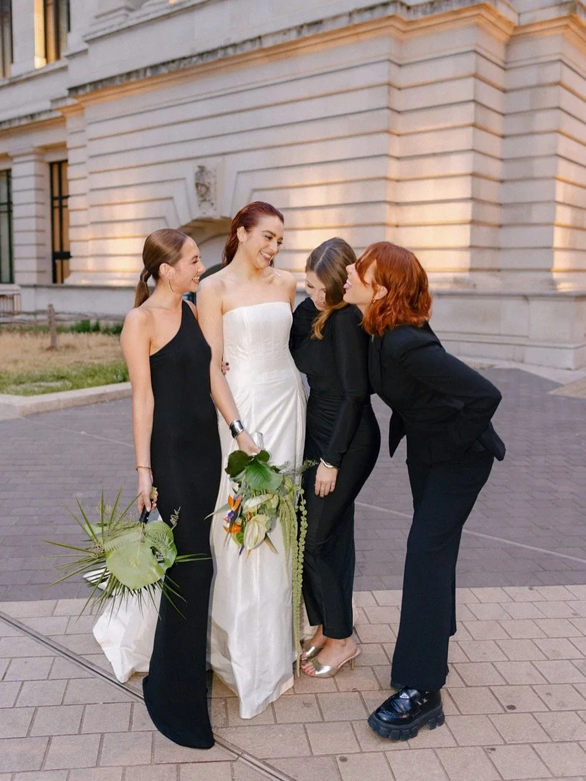 ⭐️POPPY & TOM⭐️ 
These amazing photos are in from Tom & Poppy’s fabulous Natural History Museum wedding this summer.
I’ll do a post about the ceremony itself soon, but for now, just look at these 🫶🏻
♥️ bridesmaid goals