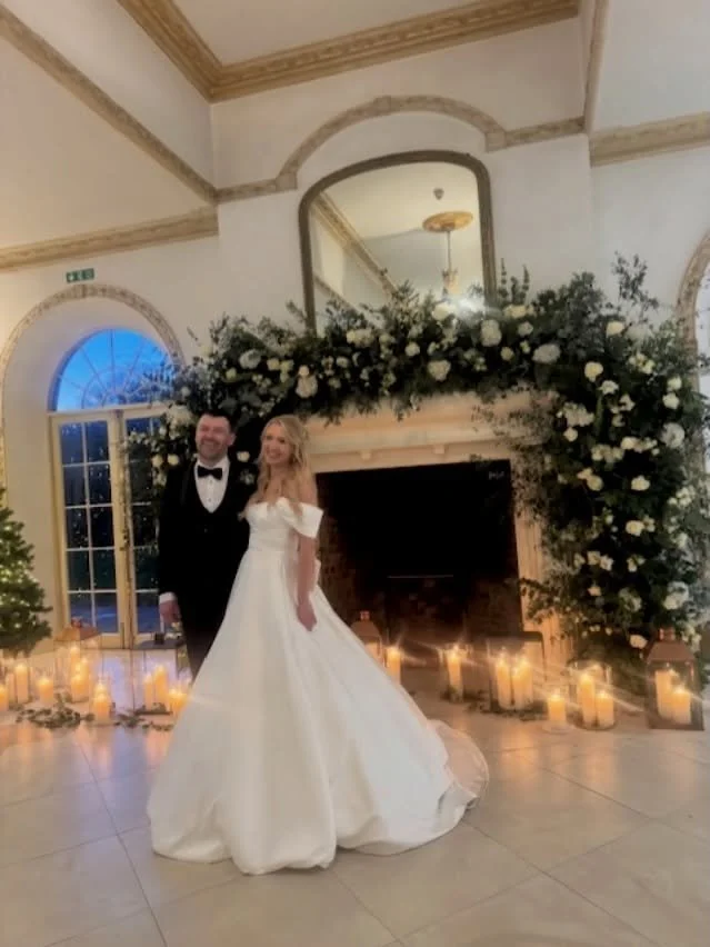 ⭐️JESSIE &amp; GARY&hellip;. featuring @ceremoniesbygitte ⭐️ 

I was booked into work with Gary and Jessie on the beautiful wedding in November a long time ago.

When I found out I was pregnant, I kept all of my November weddings in thinking I would 