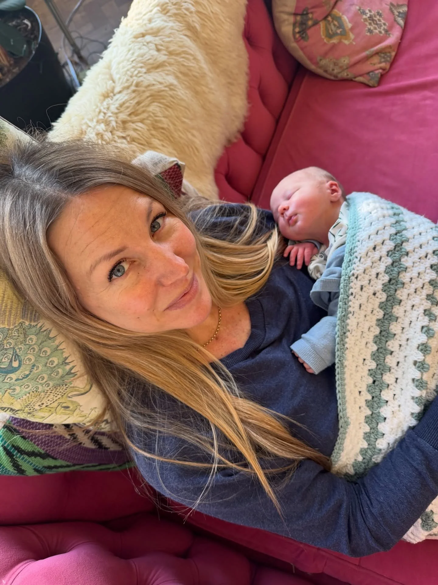 ⭐️WELCOME TO THE WORLD⭐️ 

On 22nd December, our little boy Cash Wilder Finlayson burst into the world. 

After a beautiful but pretty epic 4 day home birth, he eventually arrived by c-section in hospital. 

We&rsquo;re in the newborn love bubble and