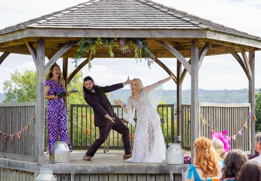 Ahhh WHAT an absolute pleasure it was to marry Bethan &amp; Brian on Saturday at @theyogurtrooms 🌈 💫 

It was a proper sizzler of a ceremony. HILARIOUS anecdotes about their years together that had everyone in absolute stitches from the off. And SO
