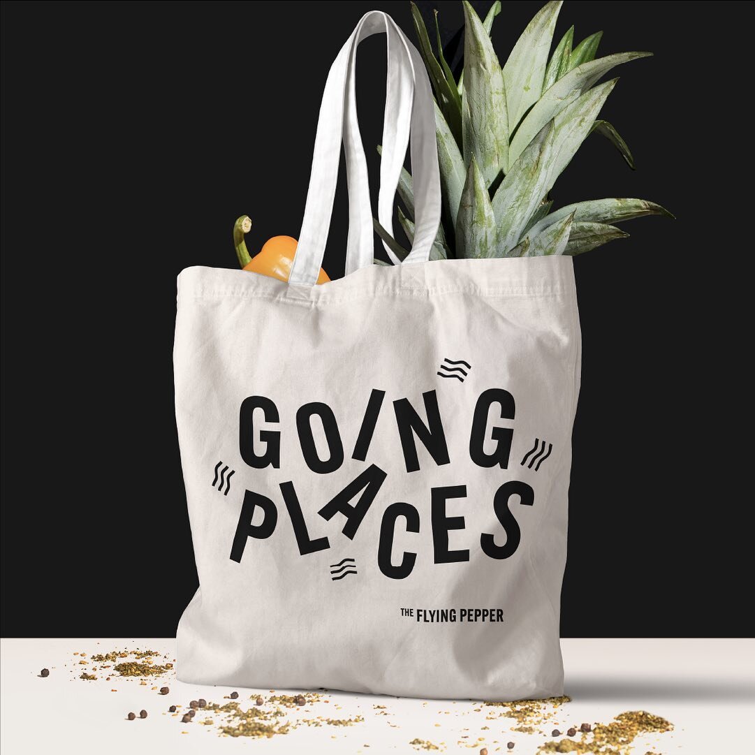 🍍🍅🫑🌶All aboard to the farmers market! The Going Places sustainable tote is big enough to fit a stalk of Brussels sprouts, a full roast chicken, a set of The Flying Pepper hot sauce. Made from 100% recycled cotton♻️