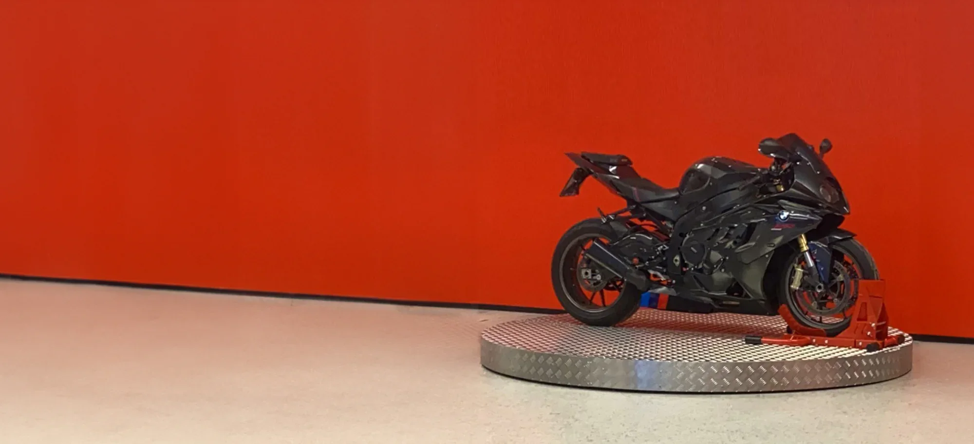 Motorcycle Turntables Launches New Website