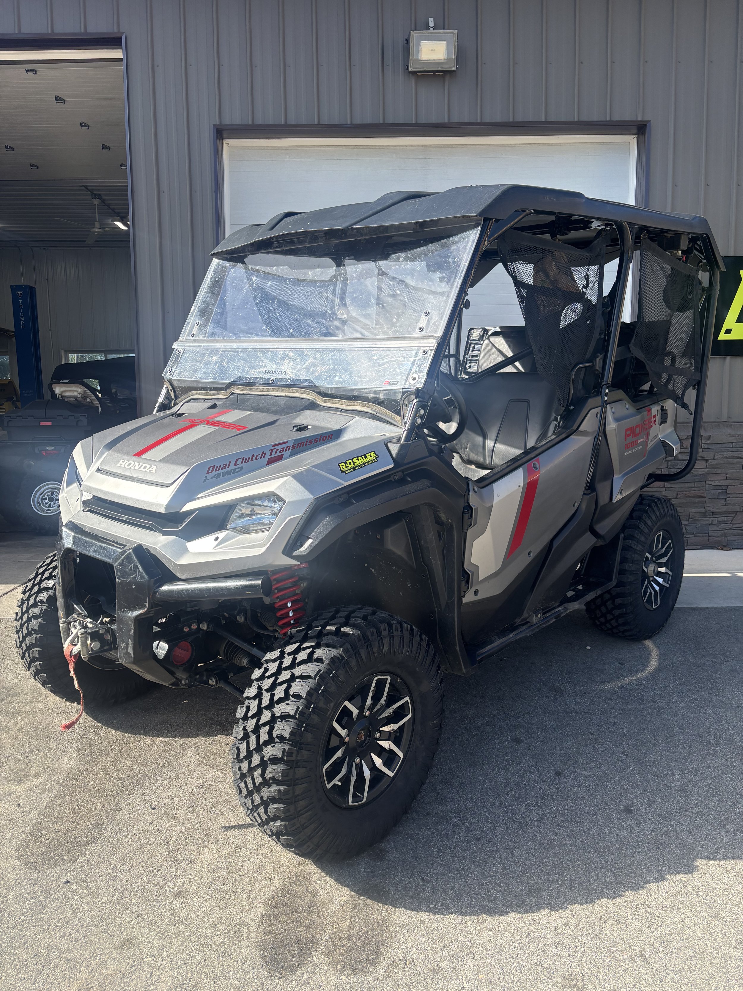 2025 Honda Pioneer 1000-5