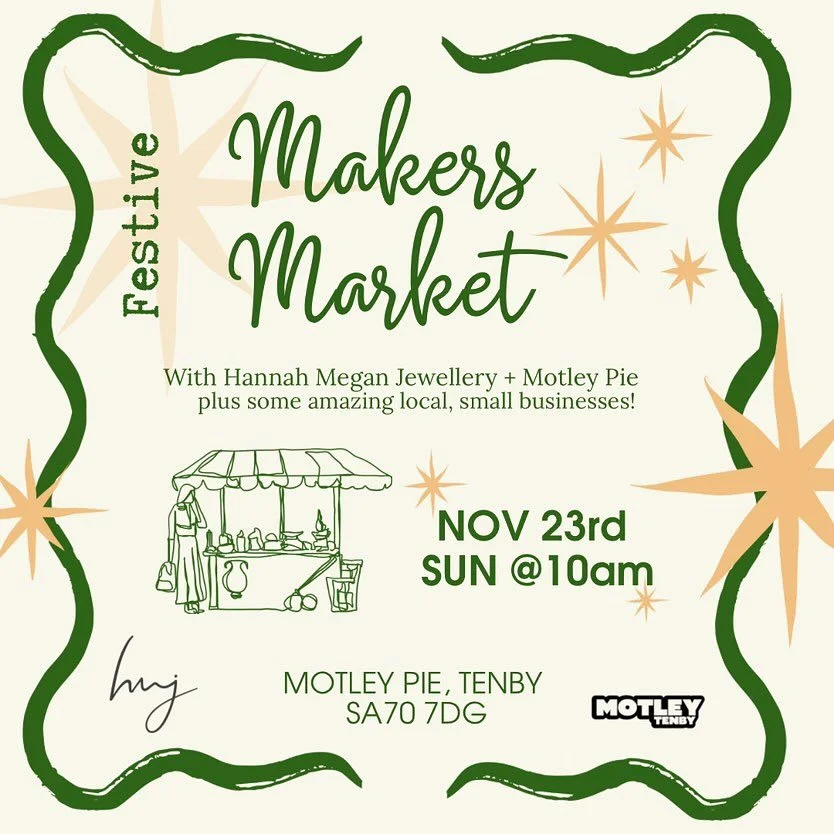 This Sunday, come find us @motley.pie at our first Christmas market of the year!🌲
