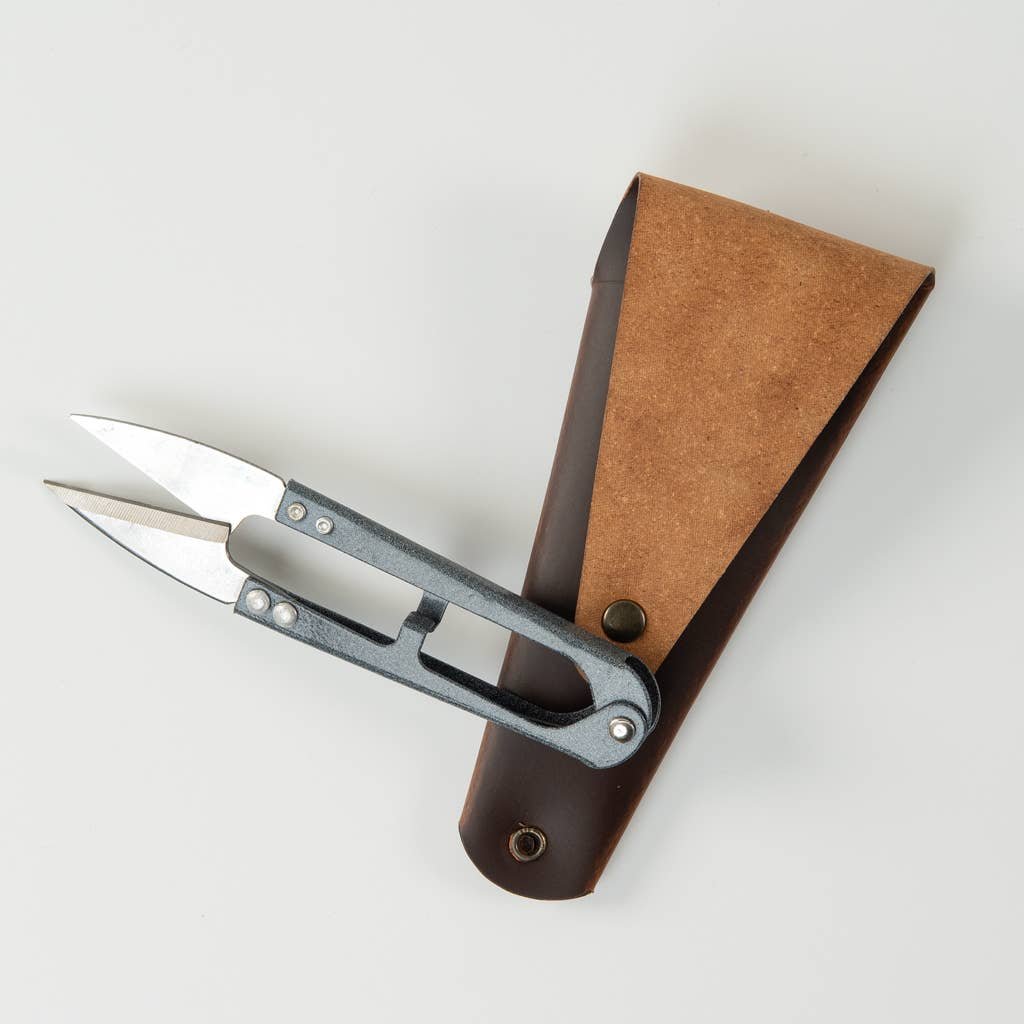 gardeners-essentials-steel-snips-vegan-leather-pouch-2.jpg