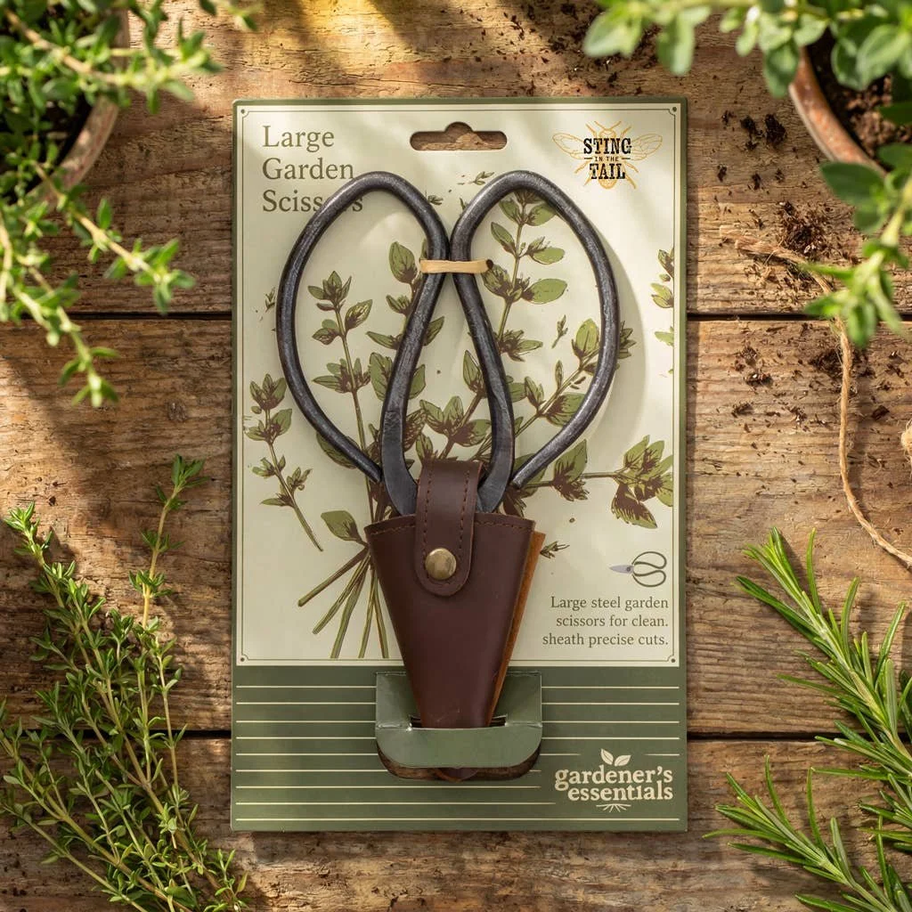gardeners-essentials-large-scissors-vegan-leather-pouch-7.jpg