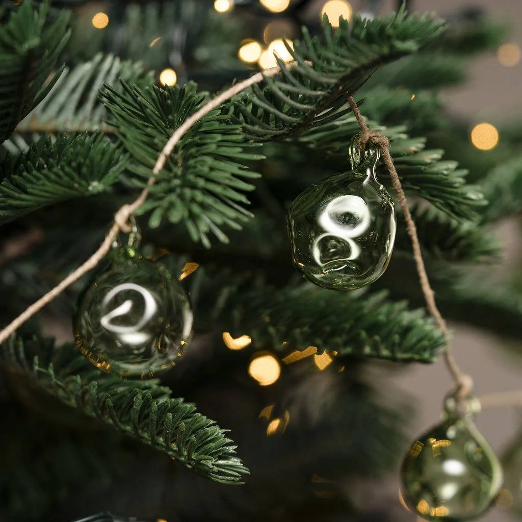 moss-furrow-glass-garland-3.jpg