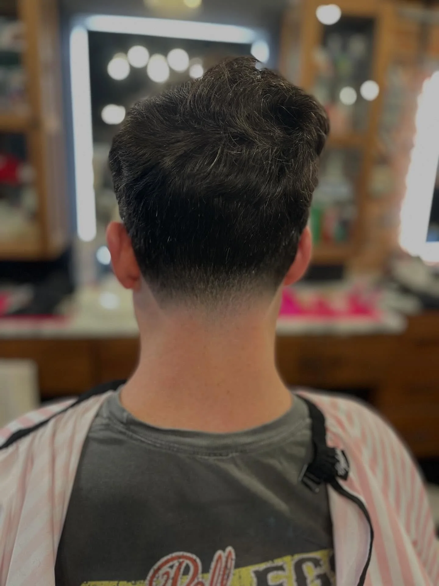 Smooth taper, every time. ✂️
Only by Ellen.

📍Philly | BURKE &amp; PAYNE Barber Co

#PhillyFade #Phillybarber #phillybarbershop #southphillybarber #215Barber #267Barber #PhillyFade