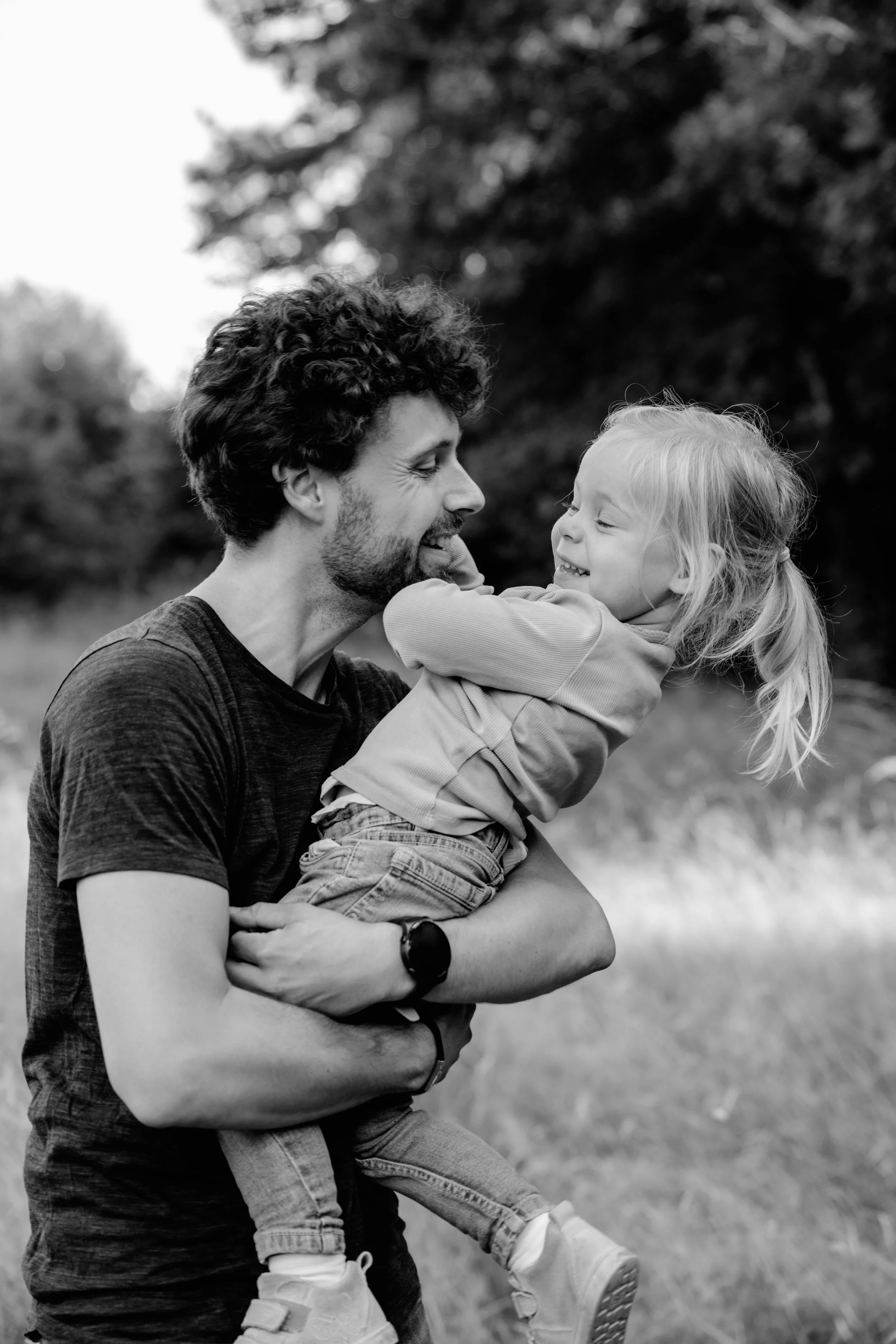 Familienshooting, Familienfotoshooting, Familienfotos, Familienfotograf, Schwangerschaftsshooting, Schwangerschaftsfoto,Babybauchshooting, Paarfotoshooting, Paarfotoshooting, Paarfotos, Newborn-Shooting, Neugeborenen Shooting, Babyfotos, Bad Honnef, 