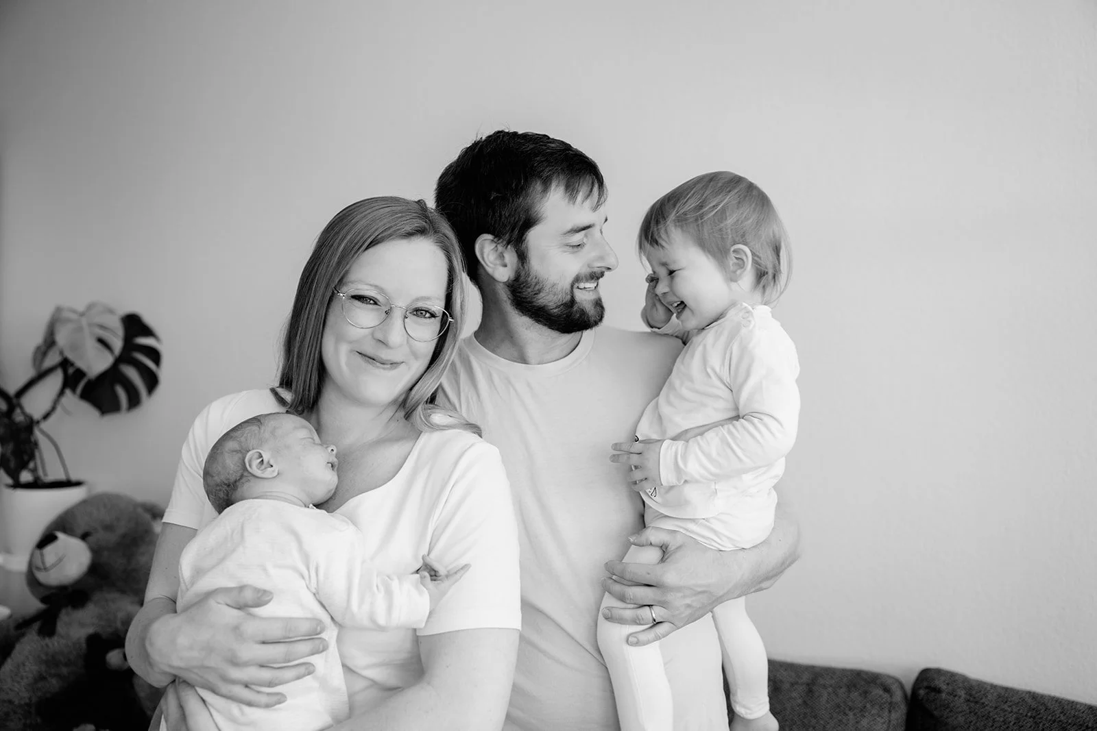 Familienshooting, Familienfotoshooting, Familienfotos, Familienfotograf, Schwangerschaftsshooting, Schwangerschaftsfoto,Babybauchshooting, Paarfotoshooting, Paarfotoshooting, Paarfotos, Newborn-Shooting, Neugeborenen Shooting, Babyfotos, Bad Honnef, 