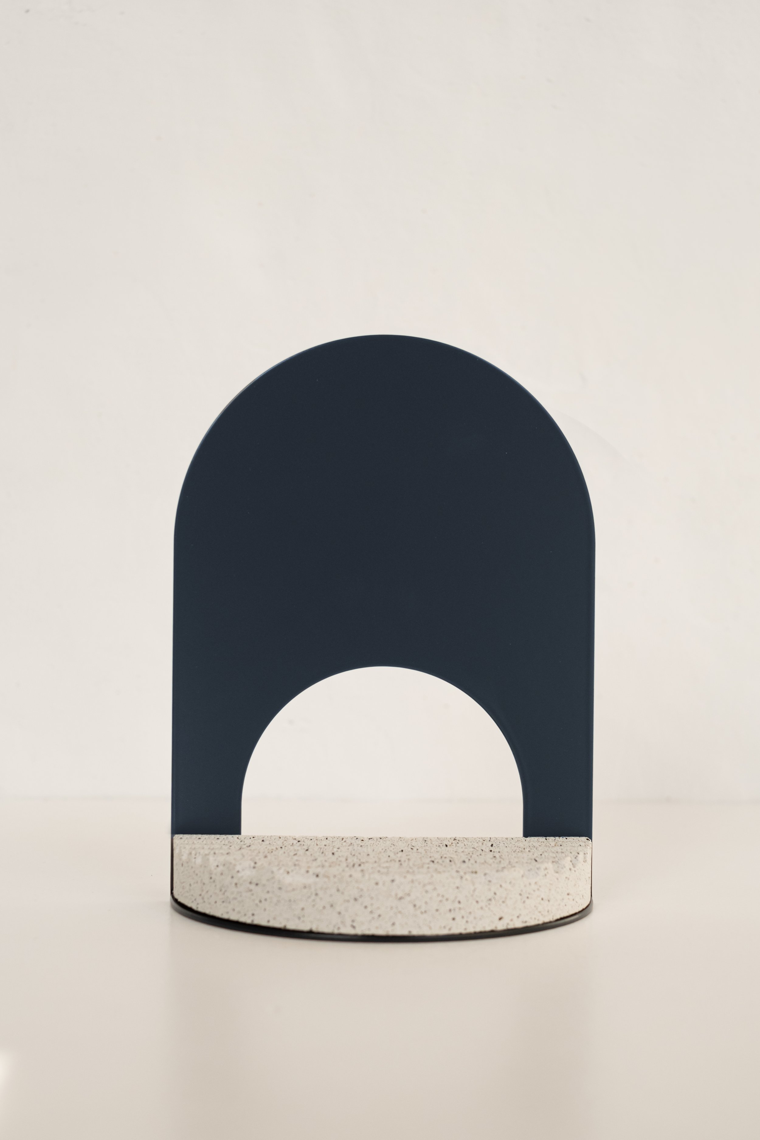 LOCUL-Bookstands-(15-of-18).jpg