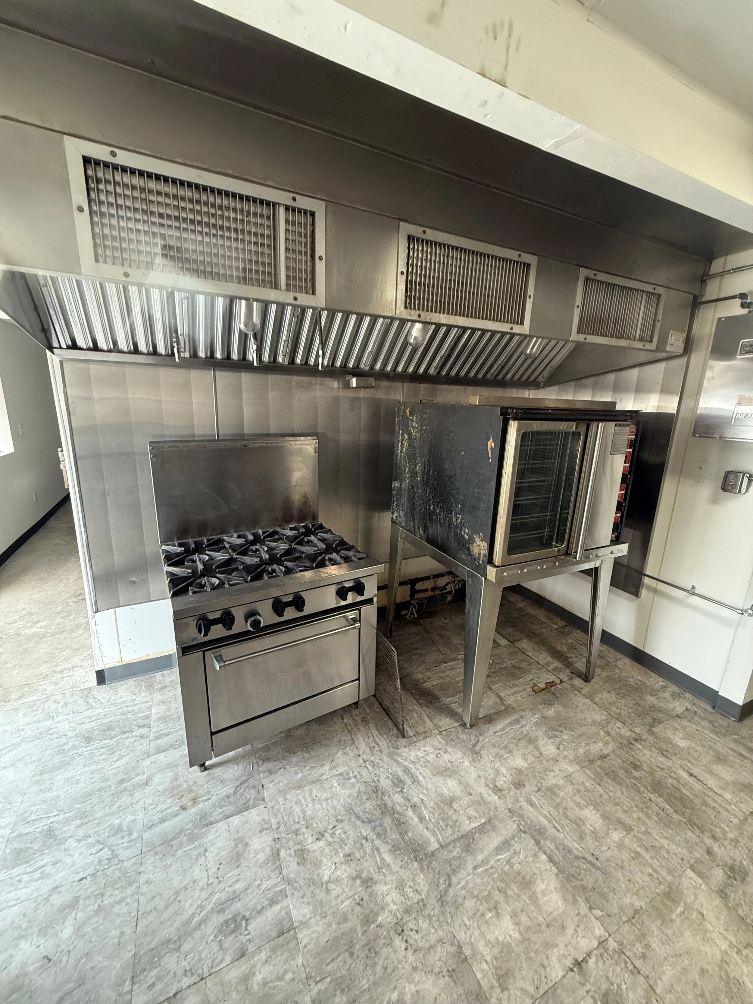 BuildingPhoto (9).jpg