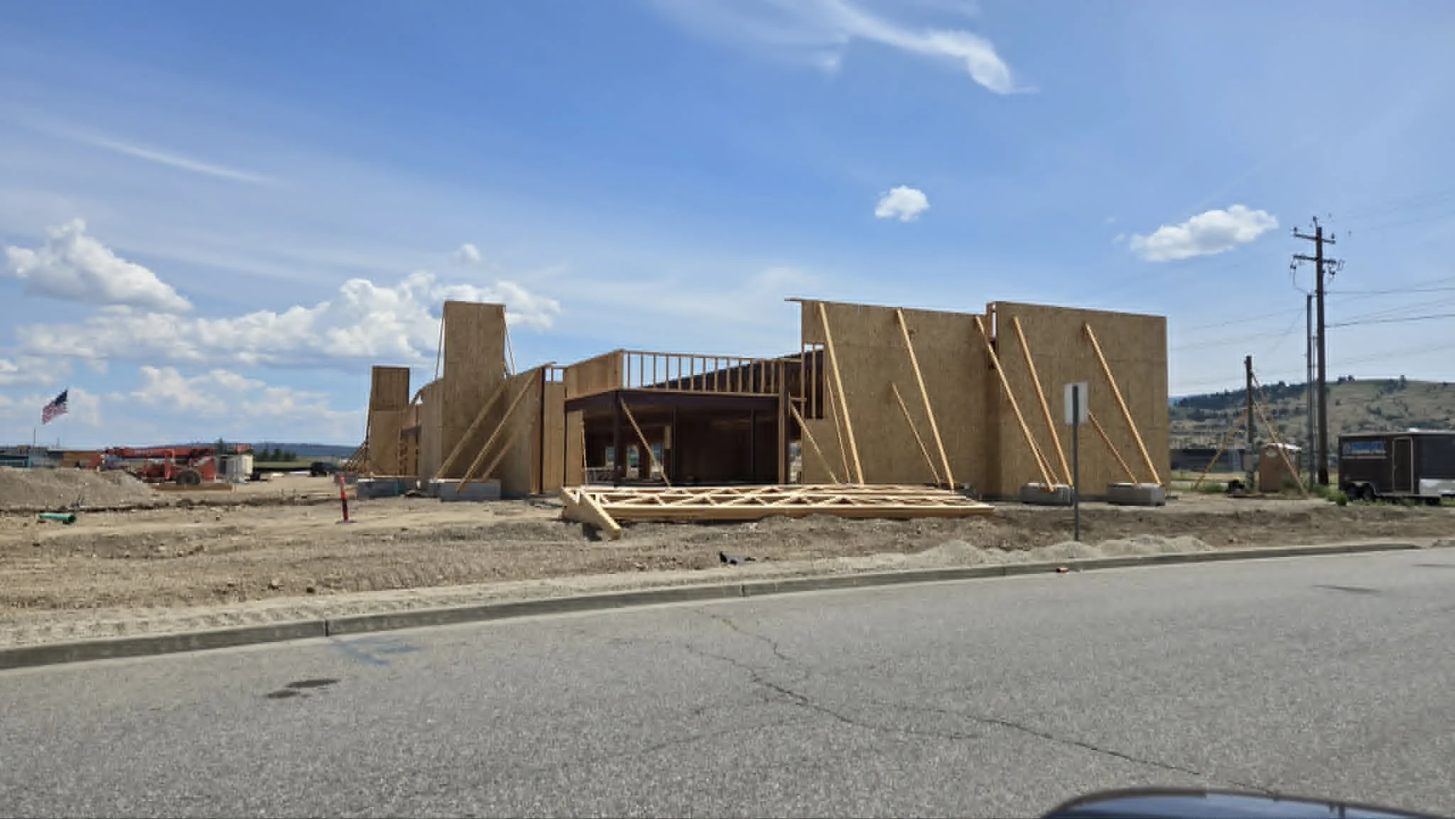 Ridgeline Center Reaches a Major Milestone with Its First Pre-Lease