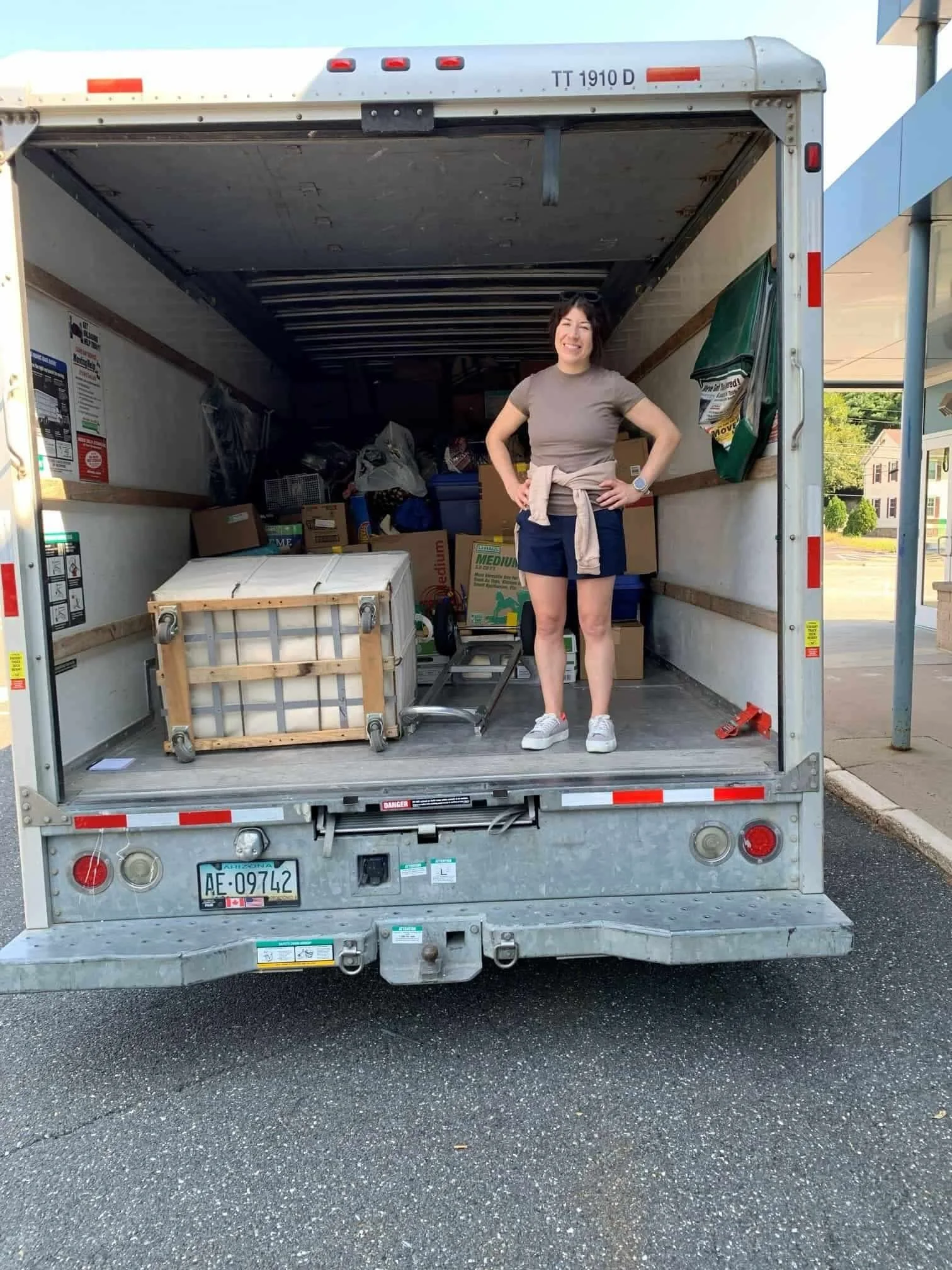 Donation pickups in the Philadelphia metro area. Fast and affordable, cheaper than junk hauling!
