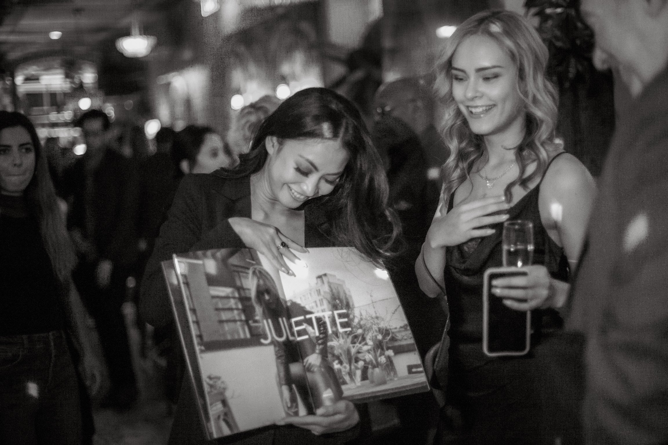 Book — Who is JULIETTE