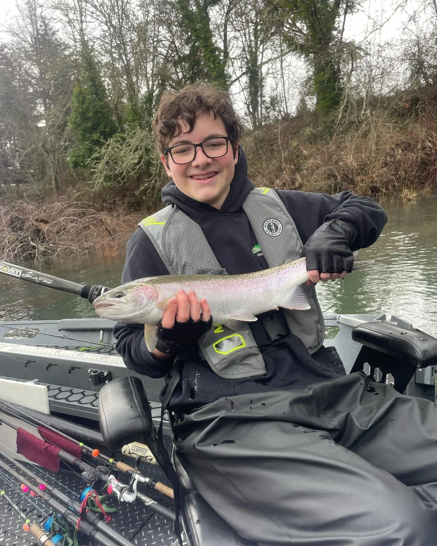 Best Fishing Guide, Salmon Guide, Steelhead Guide, Halibut Guide, Bottom Fish Guide, Rock Fish Guide, Crabbing Guide, Salmon Charter, Steelhead Charter, Halibut Charter, Bottom fish Charter, Rock Fish Charter, Crabbing Charter Tuna Guide Tuna Charter