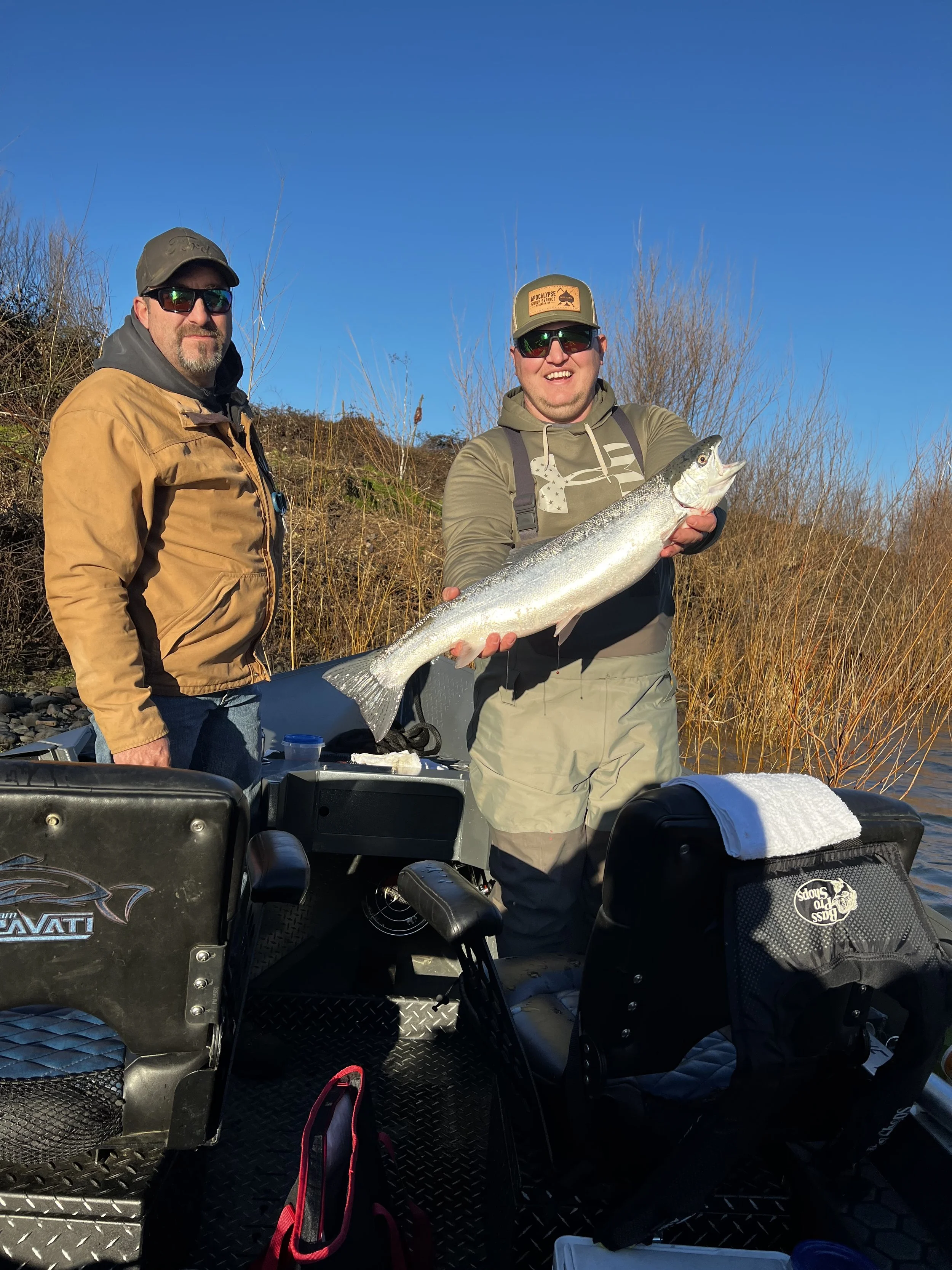 Oregon Fishing Guide, Oregon Charter, Winchester Bay Charter, Coos Bay Charter, Fishing Guide, Big Fish Guide, Best Guide, Salmon, Tuna, Halibut, Bottom Fish, Crabbing, Striper, Small Mouth Bass, Shad, Sturgeon, Roseburg Fishing Guide