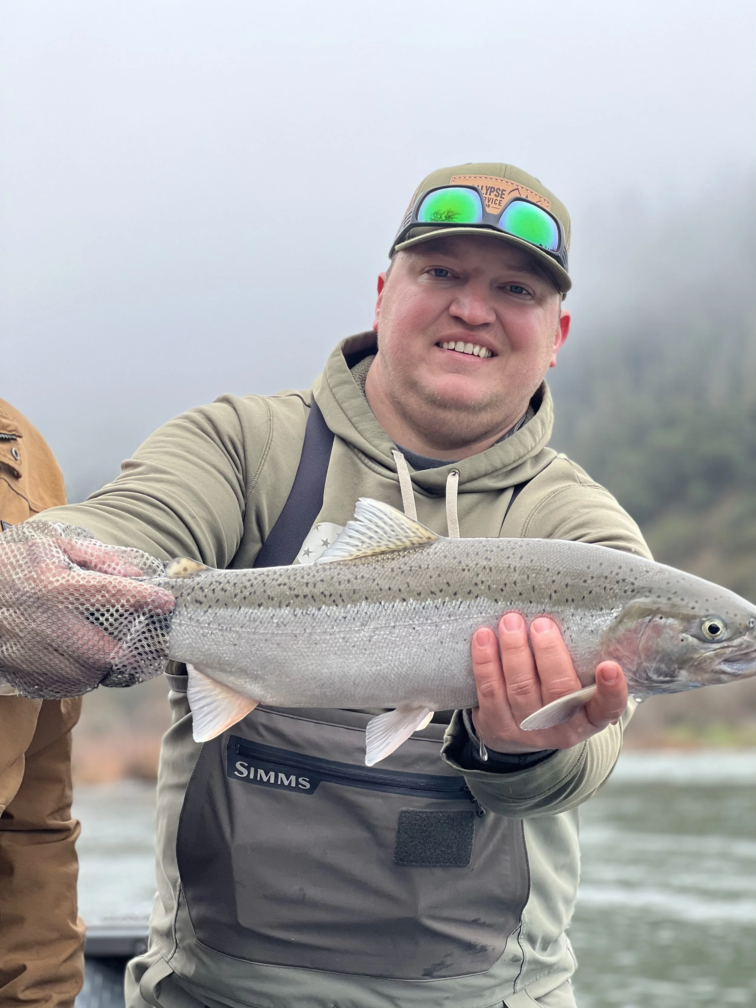 Oregon Fishing Guide, Oregon Charter, Winchester Bay Charter, Coos Bay Charter, Fishing Guide, Big Fish Guide, Best Guide, Salmon, Tuna, Halibut, Bottom Fish, Crabbing, Striper, Small Mouth Bass, Shad, Sturgeon, Roseburg Fishing Guide