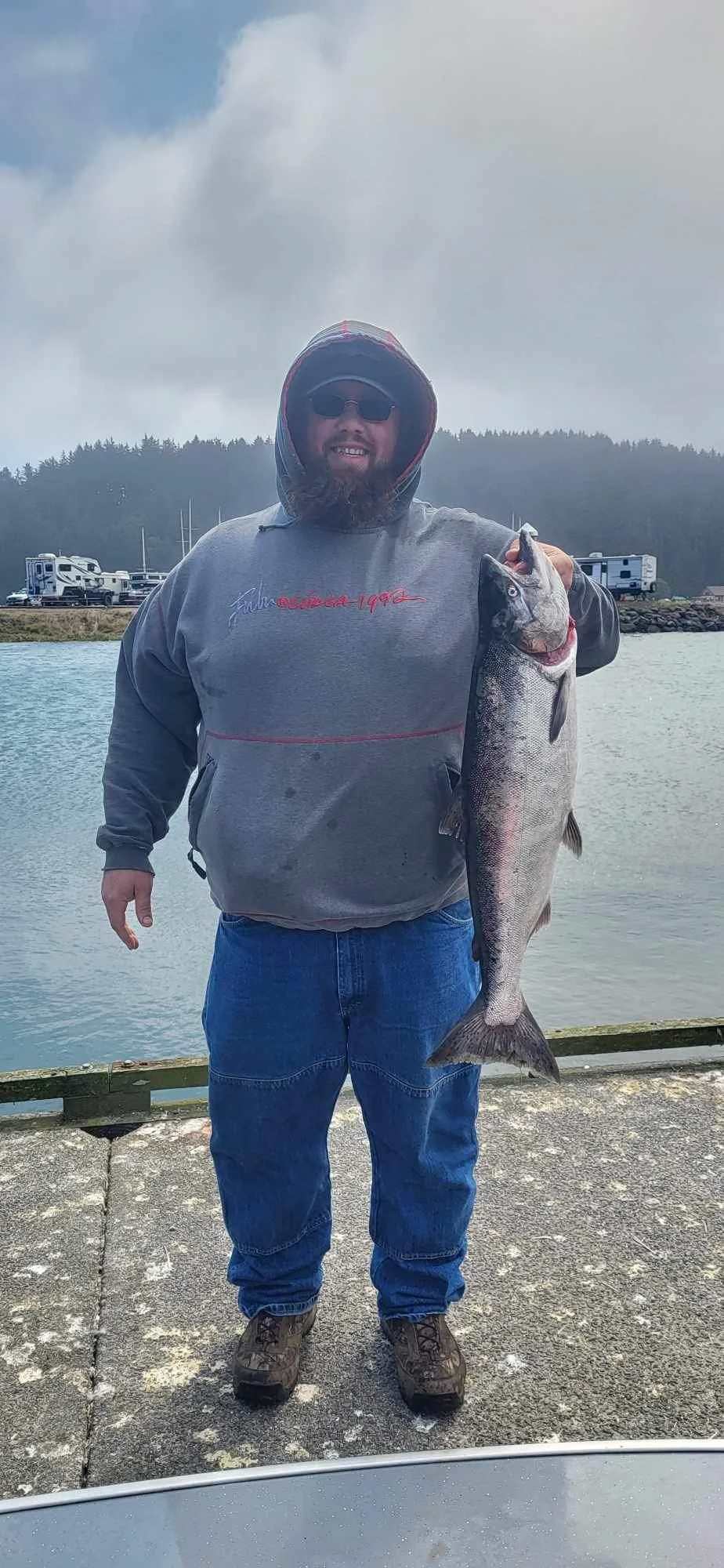 Best Fishing Guide, Salmon Guide, Steelhead Guide, Halibut Guide, Bottom Fish Guide, Rock Fish Guide, Crabbing Guide, Salmon Charter, Steelhead Charter, Halibut Charter, Bottom fish Charter, Rock Fish Charter, Crabbing Charter Tuna Guide Tuna Charter