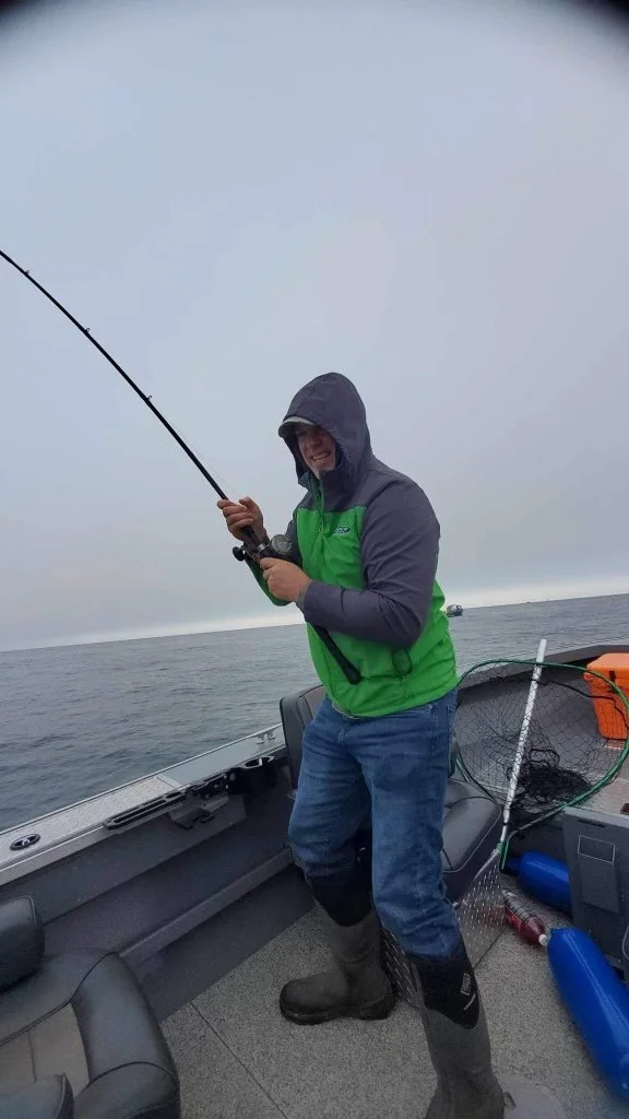 Best Fishing Guide, Salmon Guide, Steelhead Guide, Halibut Guide, Bottom Fish Guide, Rock Fish Guide, Crabbing Guide, Salmon Charter, Steelhead Charter, Halibut Charter, Bottom fish Charter, Rock Fish Charter, Crabbing Charter Tuna Guide Tuna Charter
