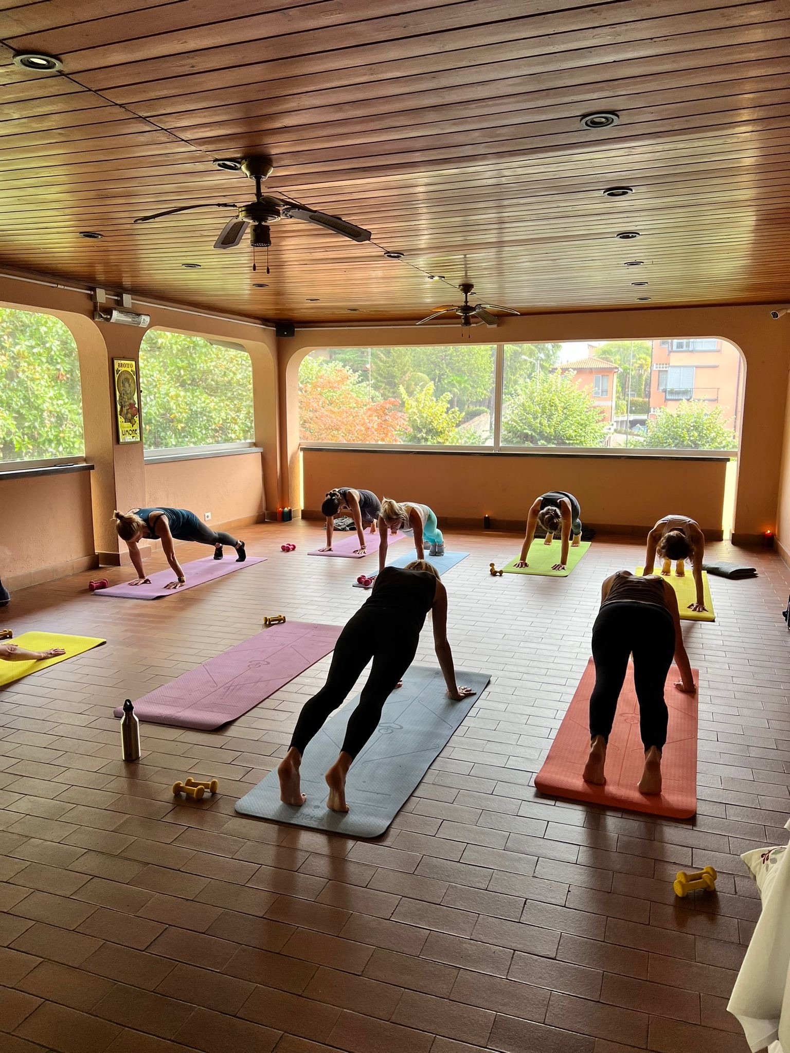 lake como pilates class italy