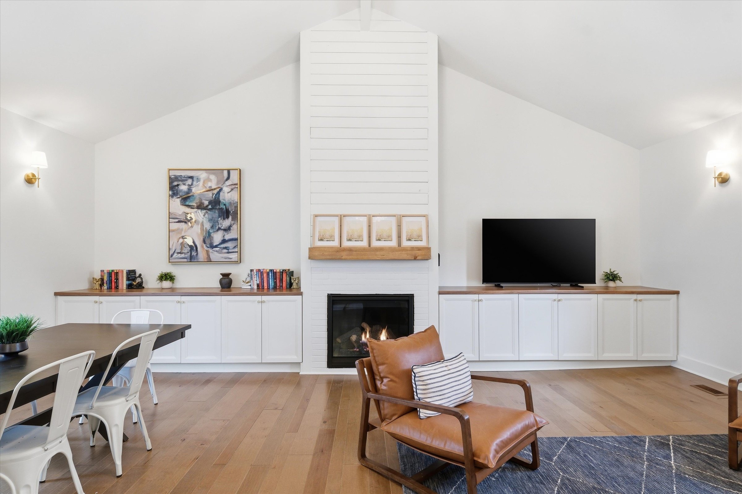 07-9905 W 60th Terrace.jpg