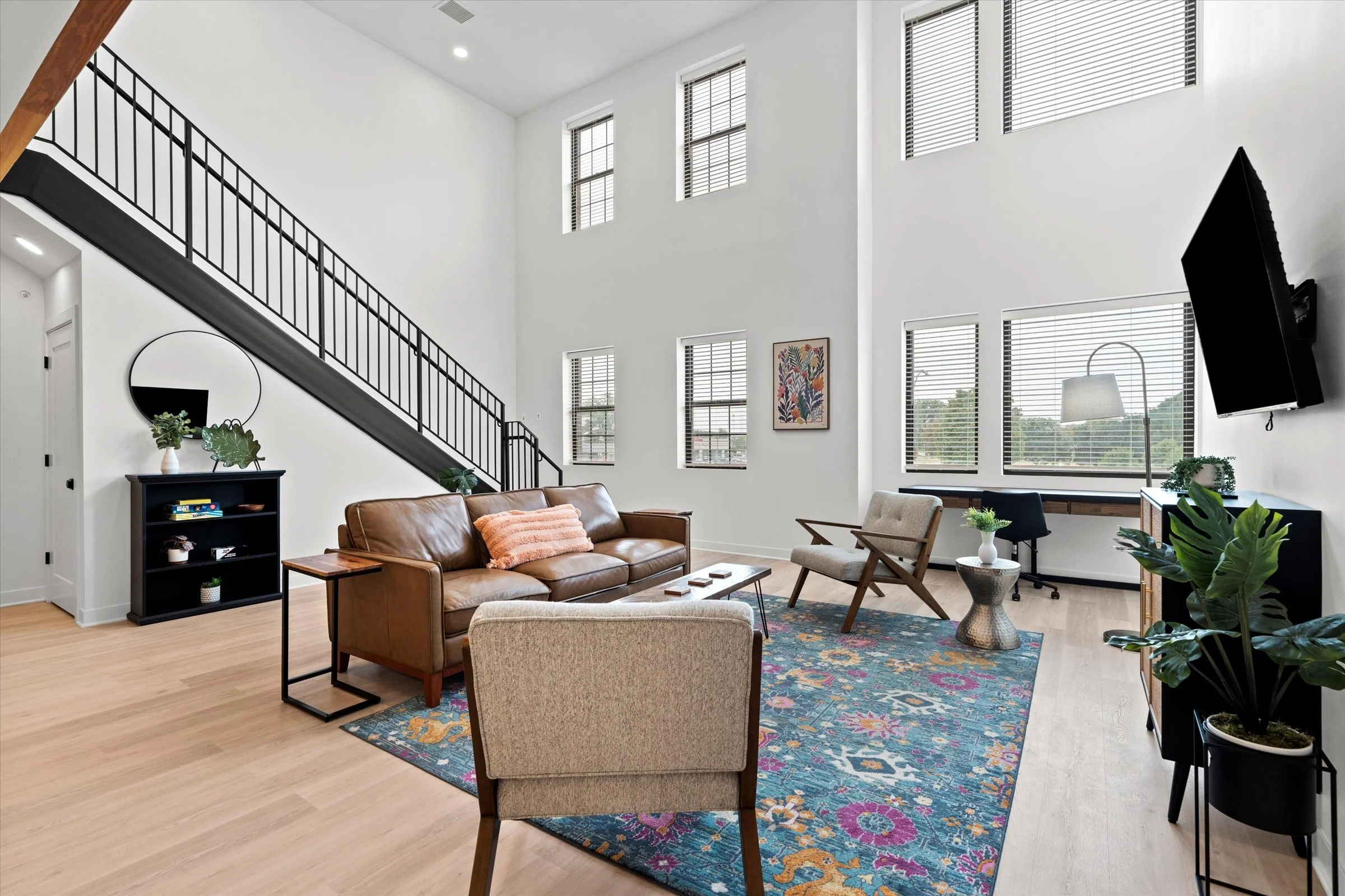02-3008 buchanan way.jpg