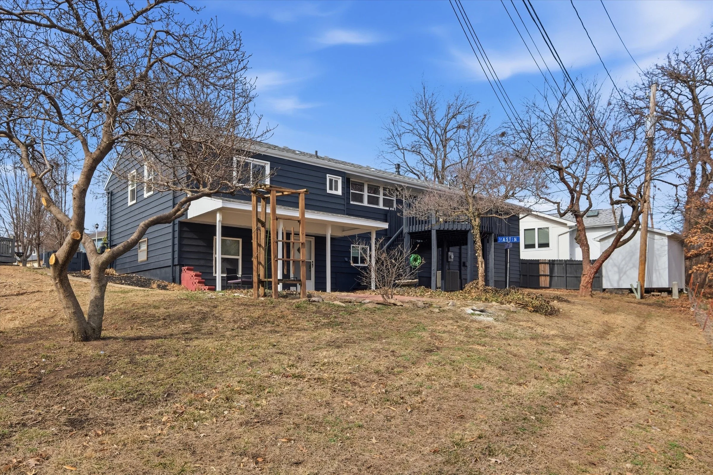 47-9905 W 60th Terrace.jpg